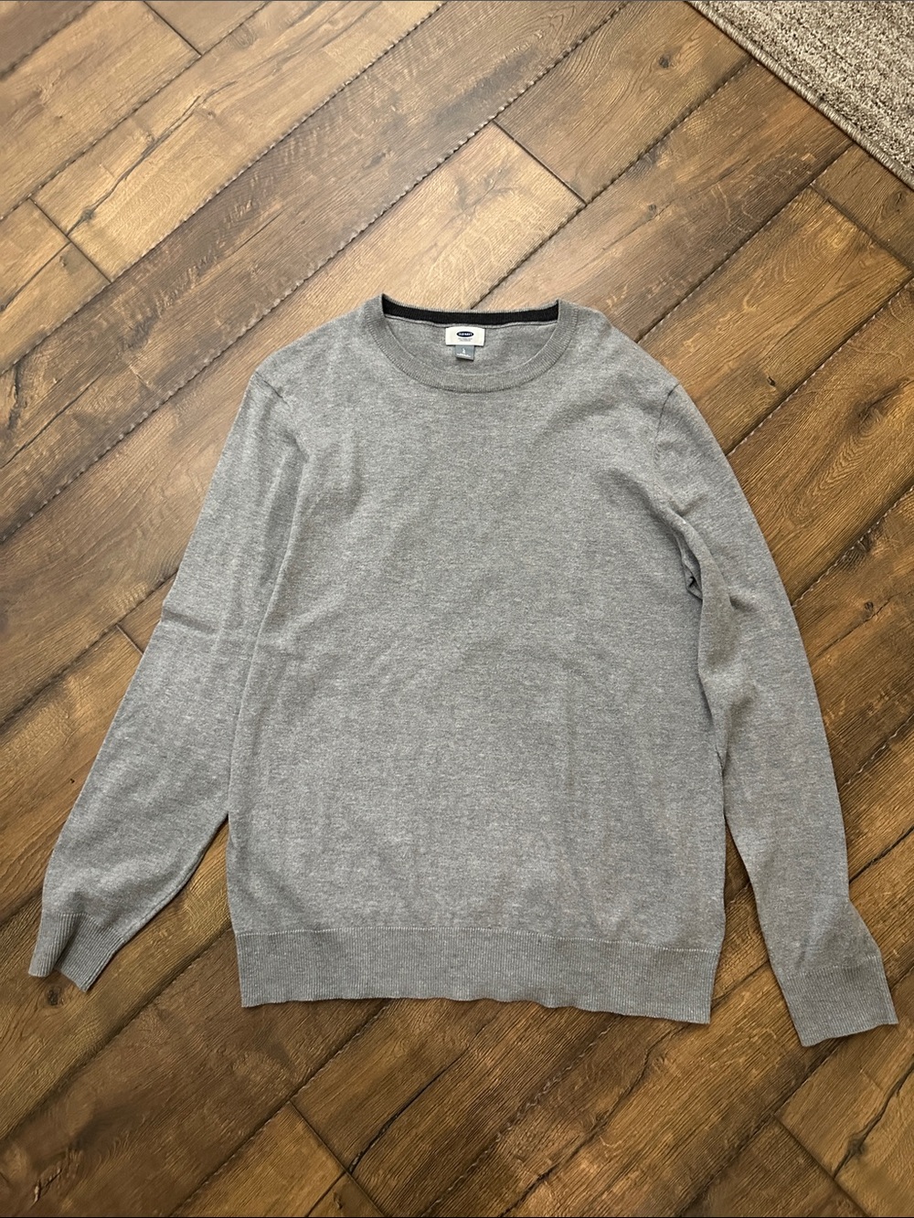 Men's Old Navy Grey Crewneck Sweater - Lightweight Pullover